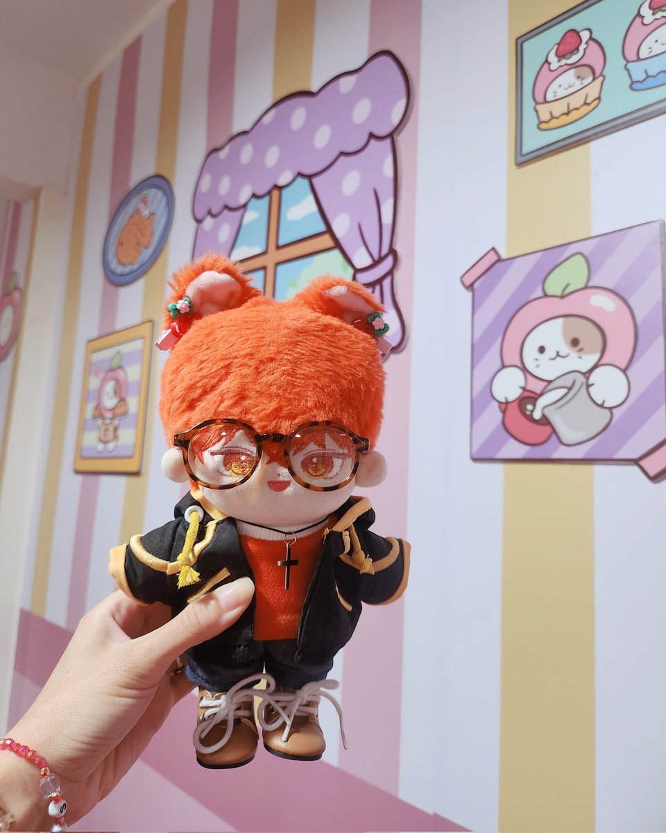 Violet Lunchell ❤️ Saeyoung's only wife 🍅 tweet media