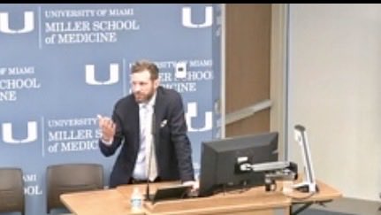 Latinamd's tweet image. Great @umiamimedicine @SylvesterCancer surgical grand rounds this morning by @DoctorJSpicer @McGill, with a comprehensive overview of the evolution of perioperative therapy in resectable 🫁#lungcancer, along with practical advice for faculty launching careers in translational