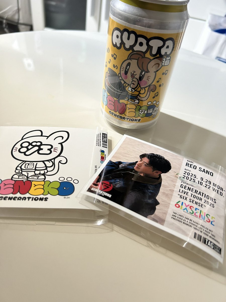 2R3150's tweet photo. RAMPAGE GENERATIONS
レモンスカッシュ缶 自動販売機
【譲】
藤原樹サイン
山本彰吾サイン
後藤拓磨サイン
岩谷翔吾ノーマル
片寄涼太
佐野玲於
ジェ猫

【求】
RIKUノーマル、サイン
数原龍友

※ランペは同種のみ、ジェネは異種可能 https://t.co/Rc5Vse4zT9