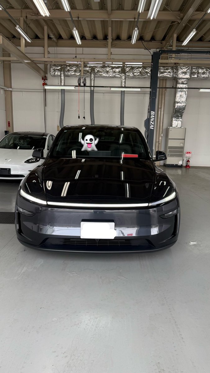 tesla_0212's tweet image. 納車！！！！

充電100%でした！
ありがとうございます🥹💖

#テスラ #モデルY #納車