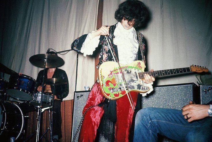 dear, aura tweet media