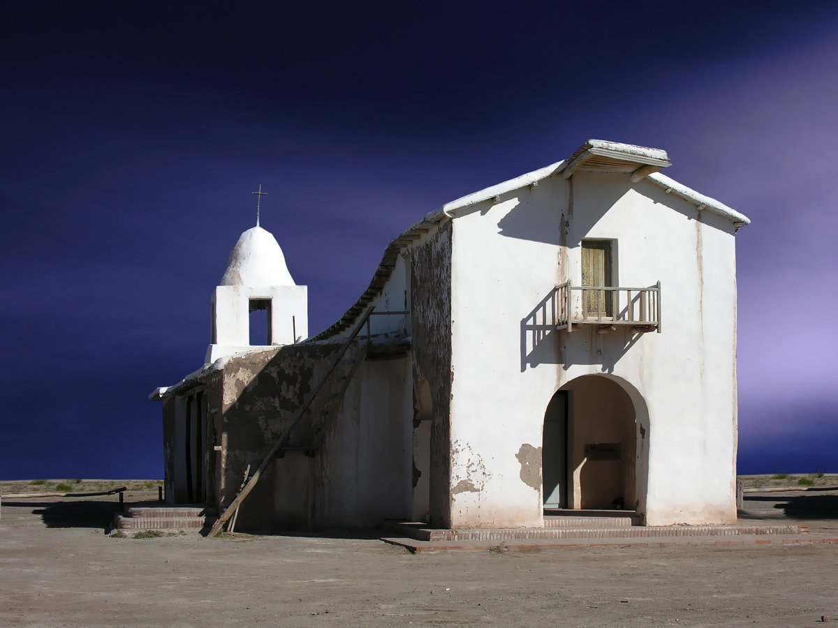 Argentinian Catholic Aesthetics tweet media