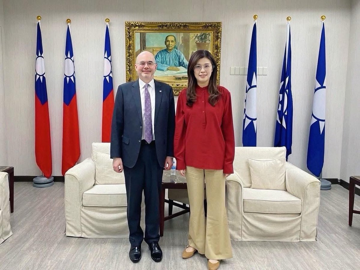 Angelica 🌐⚛️🇹🇼🇨🇳🇺🇸 tweet media