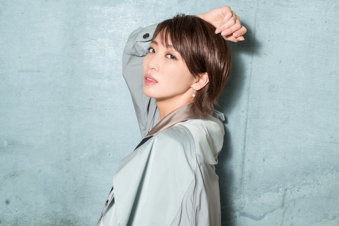 mezamashimedia's tweet photo. 『BOOP! The Musical』
主演の礼真琴さんにインタビュー【後編】
▶︎https://t.co/DA1uIlAQGX

「食べたら身になる悲しき現実…」
退団後の変化に驚き？

全身筋肉痛のトレーニングと“自分探し”など
いまの礼さんの素顔に迫りました

@m_rey_official
@boopjpmusical https://t.co/7cFXAmVyoH