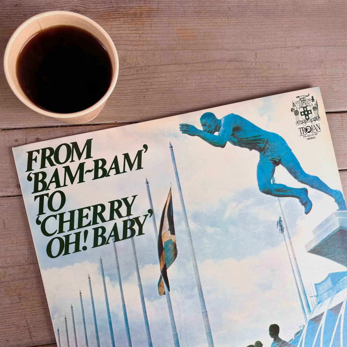 【the place COFFEE】公園（静かな午後）
〈本日の 小屋主・ロースター〉は
《OICHO COFFEE》さん

〈館内音楽〉一日のはじまりは
FROM ‘BAM-BAM’ TO ‘CHERRY OH！BABY（1972・TOROJAN）から
#前橋市 #敷島公園 #フリッツアートセンター #コーヒースタンド #役にたたない本屋 #絵本みたいな場所 #NOWAR