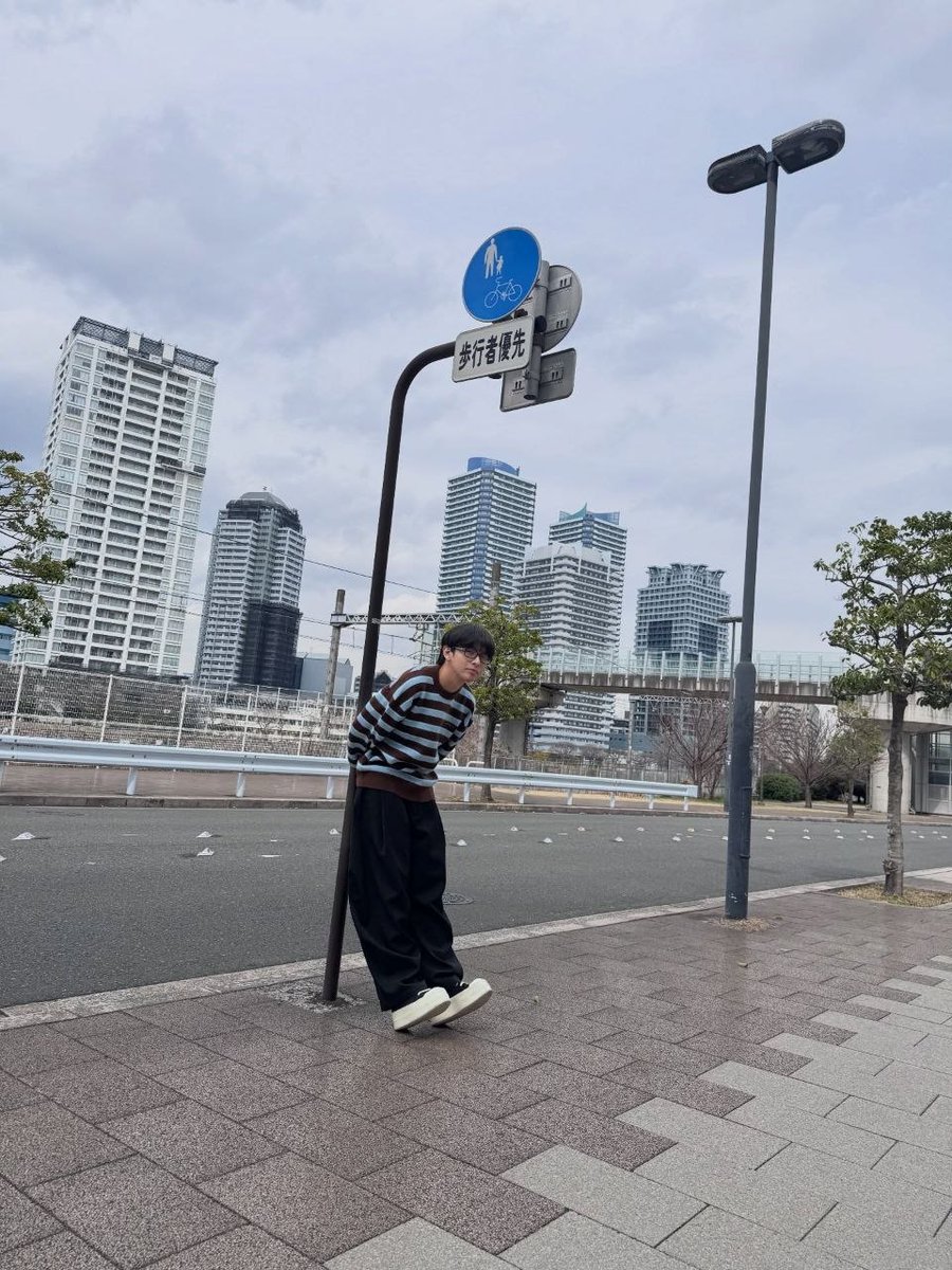 🦈๋࣭⭑ ηιχ ·ᝰ.ᐟ tweet media