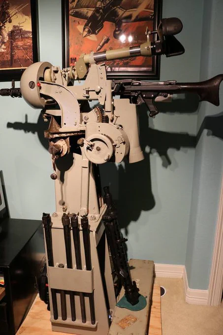 Real life is full of interesting inspiration.
In addition to the bunker and remote mounts, the heavy tripod also contains a ratchet mechanism enabling the gunner to walk fire across a chosen arc 