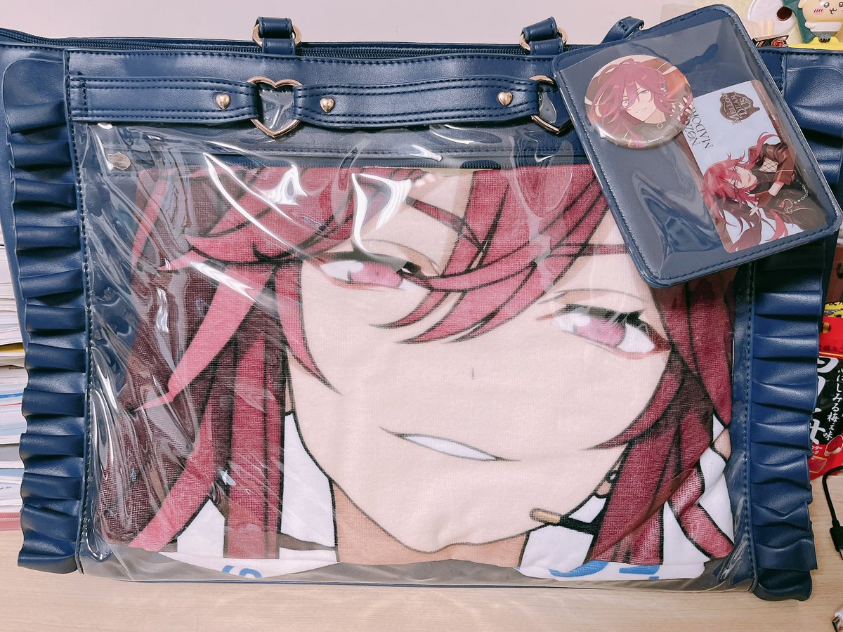 明日のスタライライビュ参加致します🍫🔪画像は当日持って行く即席痛バ