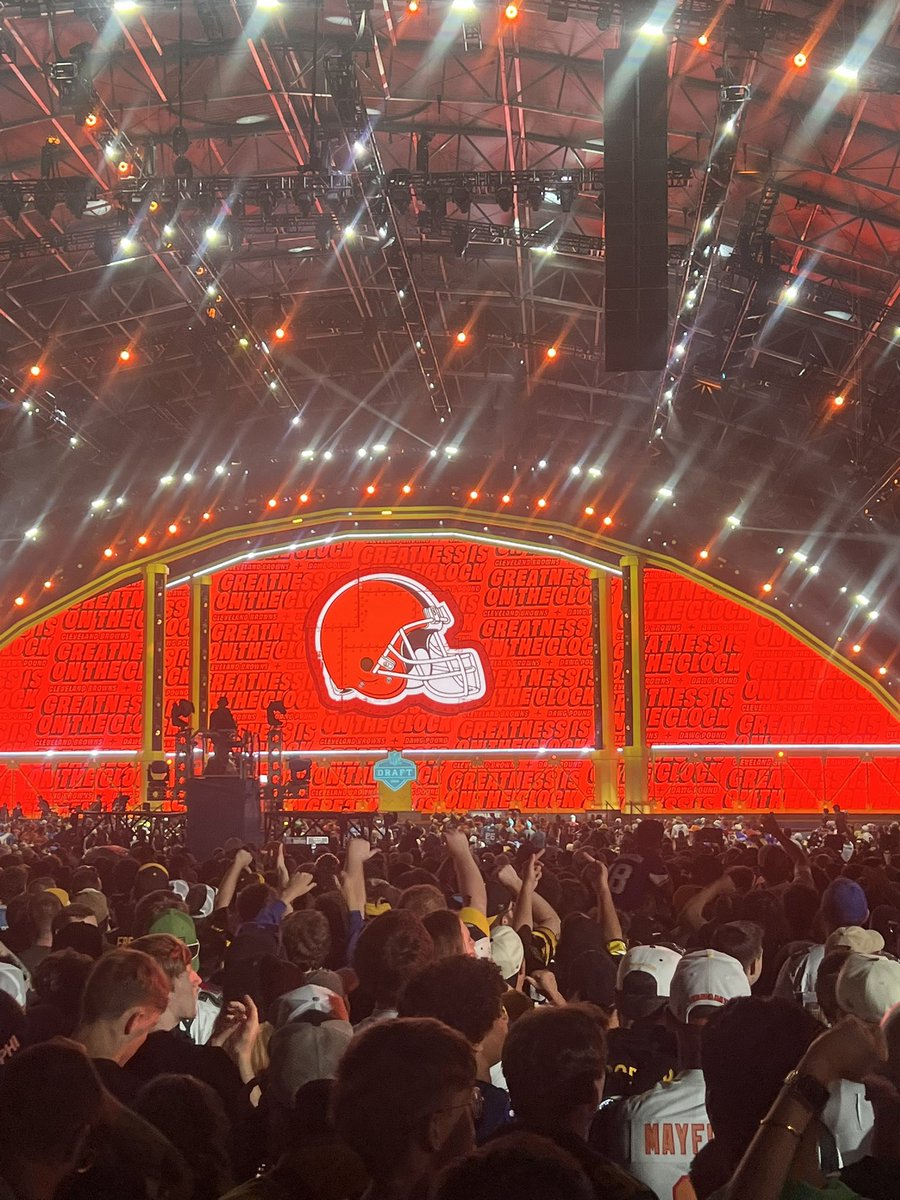 DF SPORTS tweet media