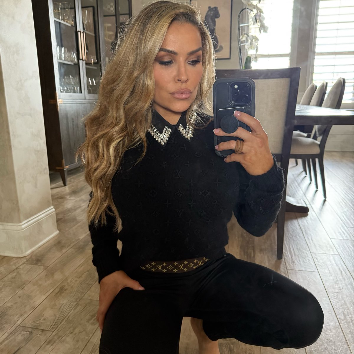 NattieByNature.Weebly.com tweet media