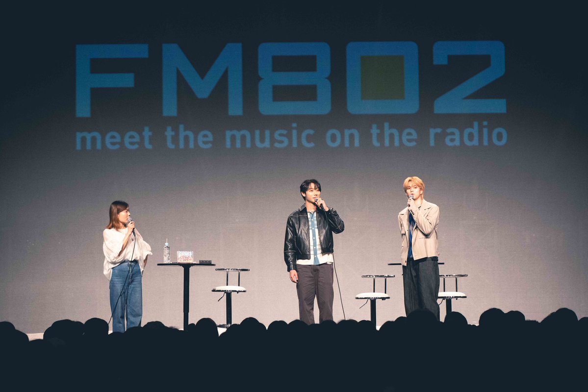 FM802 BRIGHT MORNING tweet media
