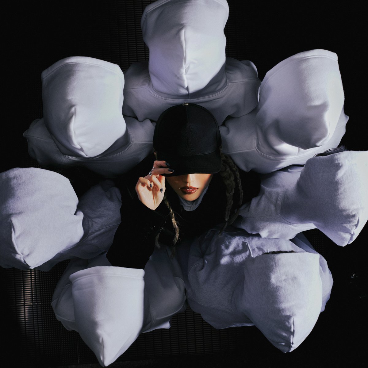 MusicChannel_J's tweet image. R&amp;amp;B Singer-Songwriter Arche to Release Major Debut New Album “THE BLACK SHEEP OF THE FAMILY”!

“THE BLACK SHEEP OF THE FAMILY”
Pre-Add/Pre-Save: lnk.to/THE_BLACK_SHEE…

@arche_214ce
#Arche #THEBLACKSHEEPOFTHEFAMILY
#Singer #Songwriter #SSW #RandB #Jpop #MusicChannel_J #MCJ