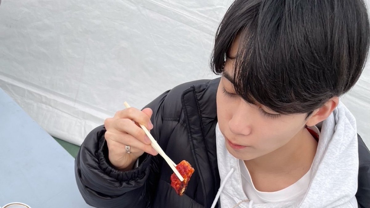 yoon ˙𐃷˙ tweet media