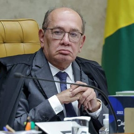 Não é o Léo Lins tweet media