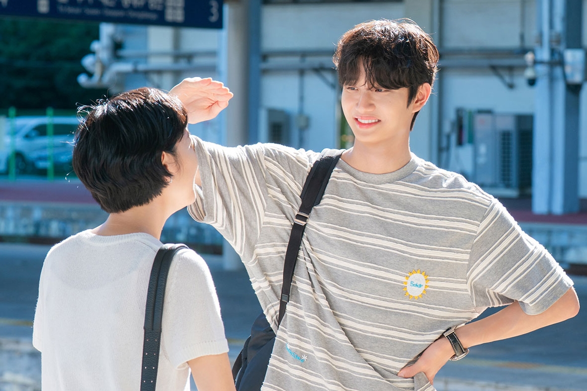 soompi's tweet photo. "#YumisCells3" Reveals Adorable Glimpse Of #KimGoEun And #KimJaeWon's Real-Life Chemistry Behind The Scenes
https://t.co/jTiLx7KuwW https://t.co/fXDd53vqRM