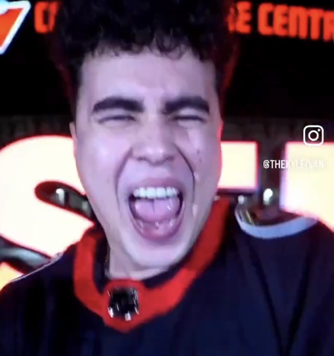 Twinth24 tweet media