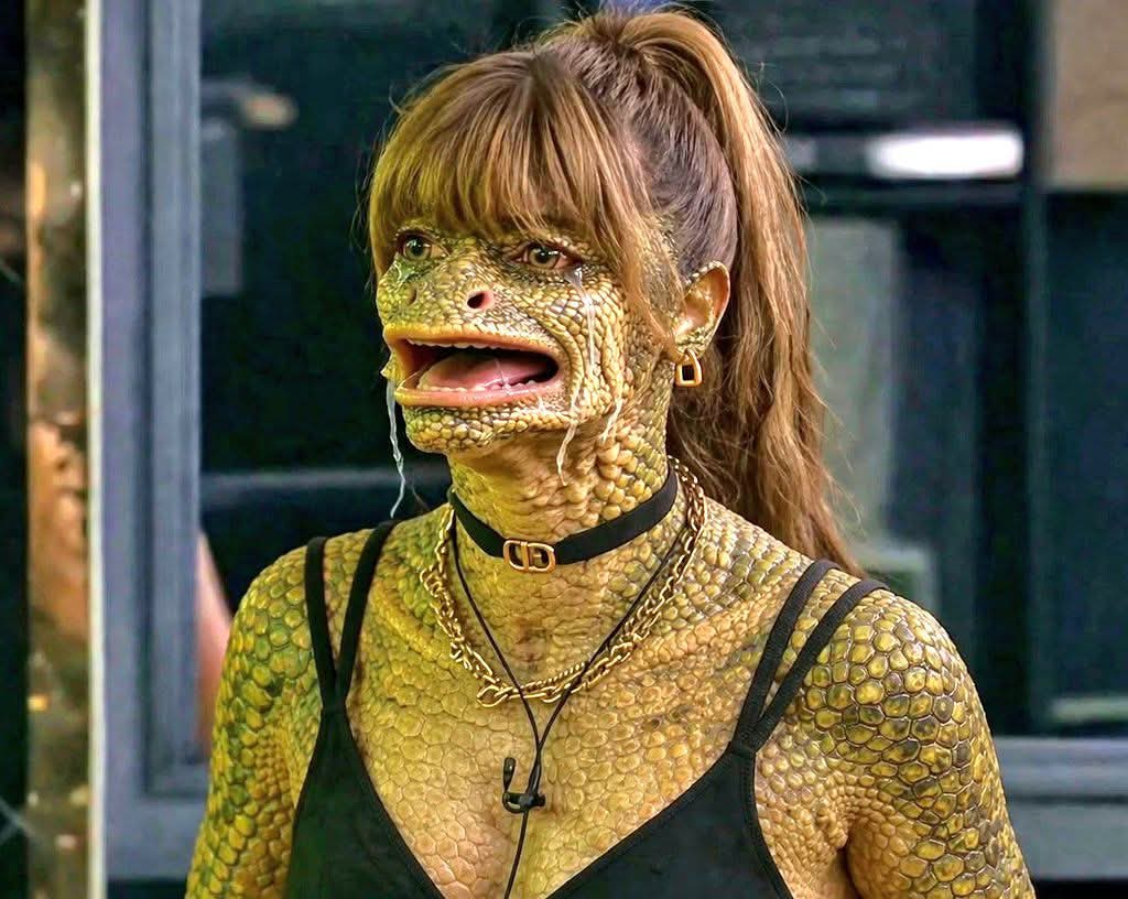 visionoficialar's tweet photo. Sol al 9009:

- Culpable de la eliminación de Cinzia.

- Critica a su propio grupo, bardeando a Ema y a Edu que siempre la apoyaron

- Se pone a llorar por cualquier cosa.

- Se cree mas que los demás, y su ex marido lo dejo por un hombre. 

#granhermano