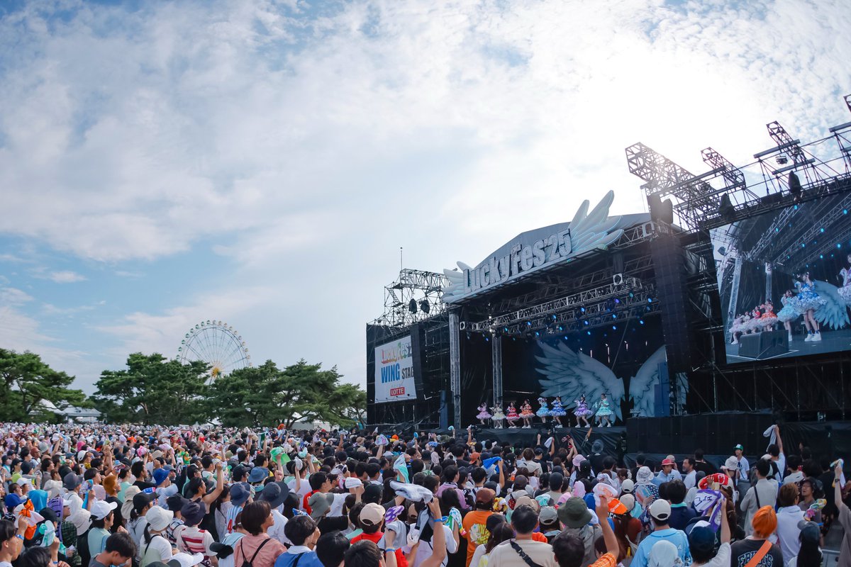 LuckyFes tweet media