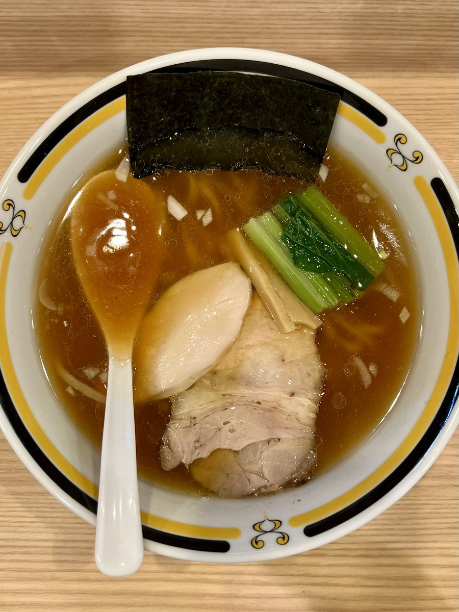 らーよー🍜 tweet media