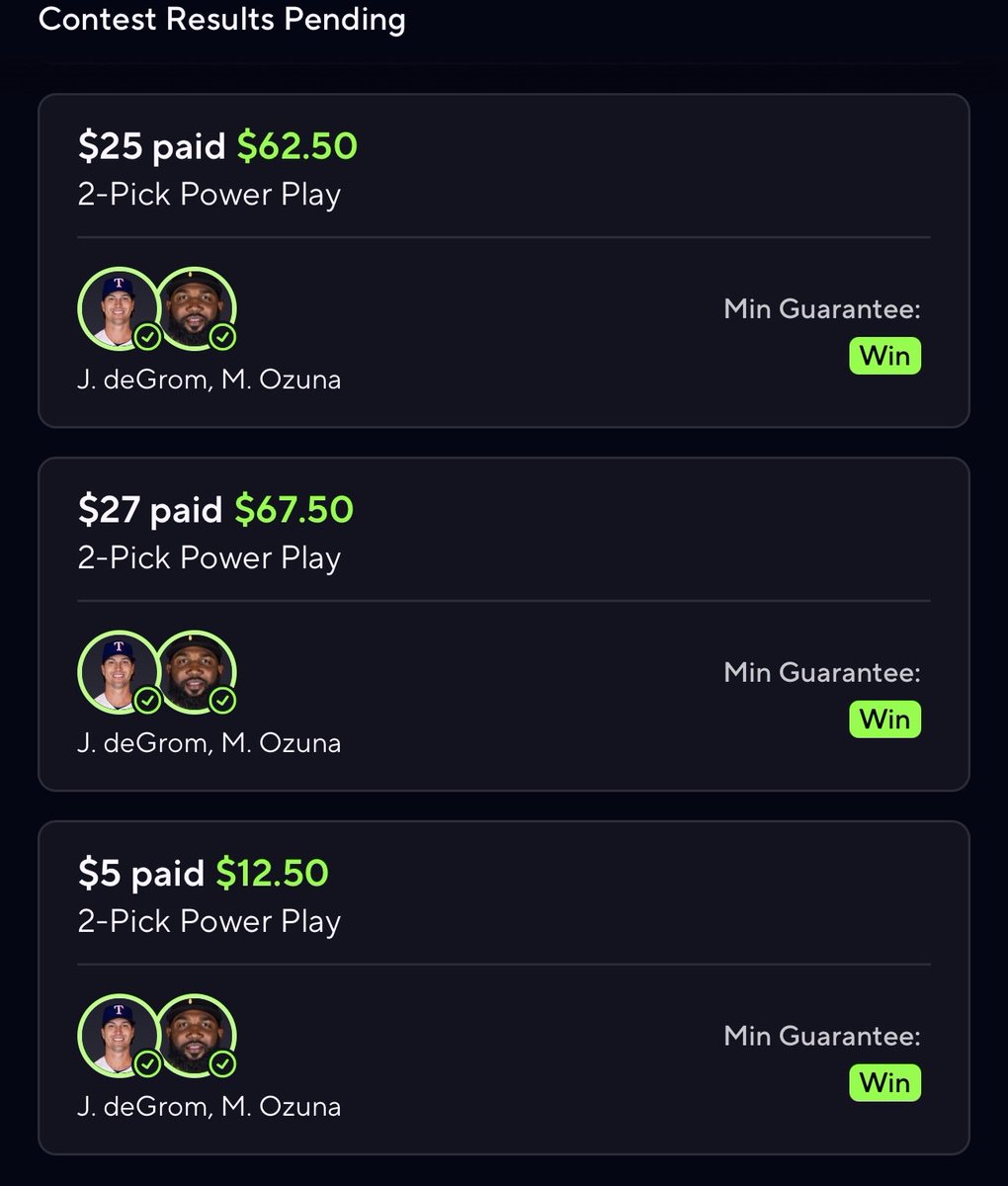 CELLOABOVEALL's tweet photo. @SlimjesusSon @clarkknowsball @pikkitsports I mean he basically saying you make more money by using another app lol but did you win anything tonight ? https://t.co/ymvTMOCcgA