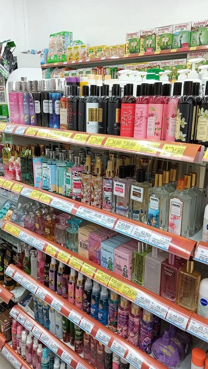 spill here tweet media