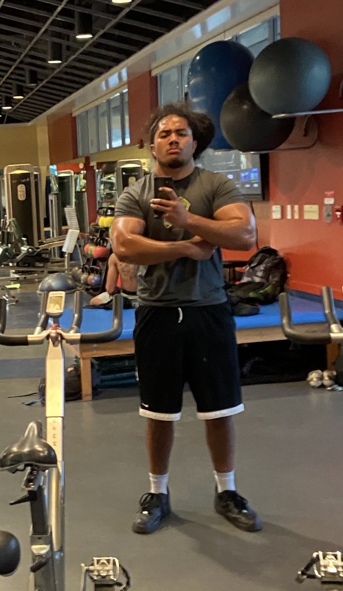 SyFanua's tweet photo. Workin Everyday📈 https://t.co/cvG9k0oyH3