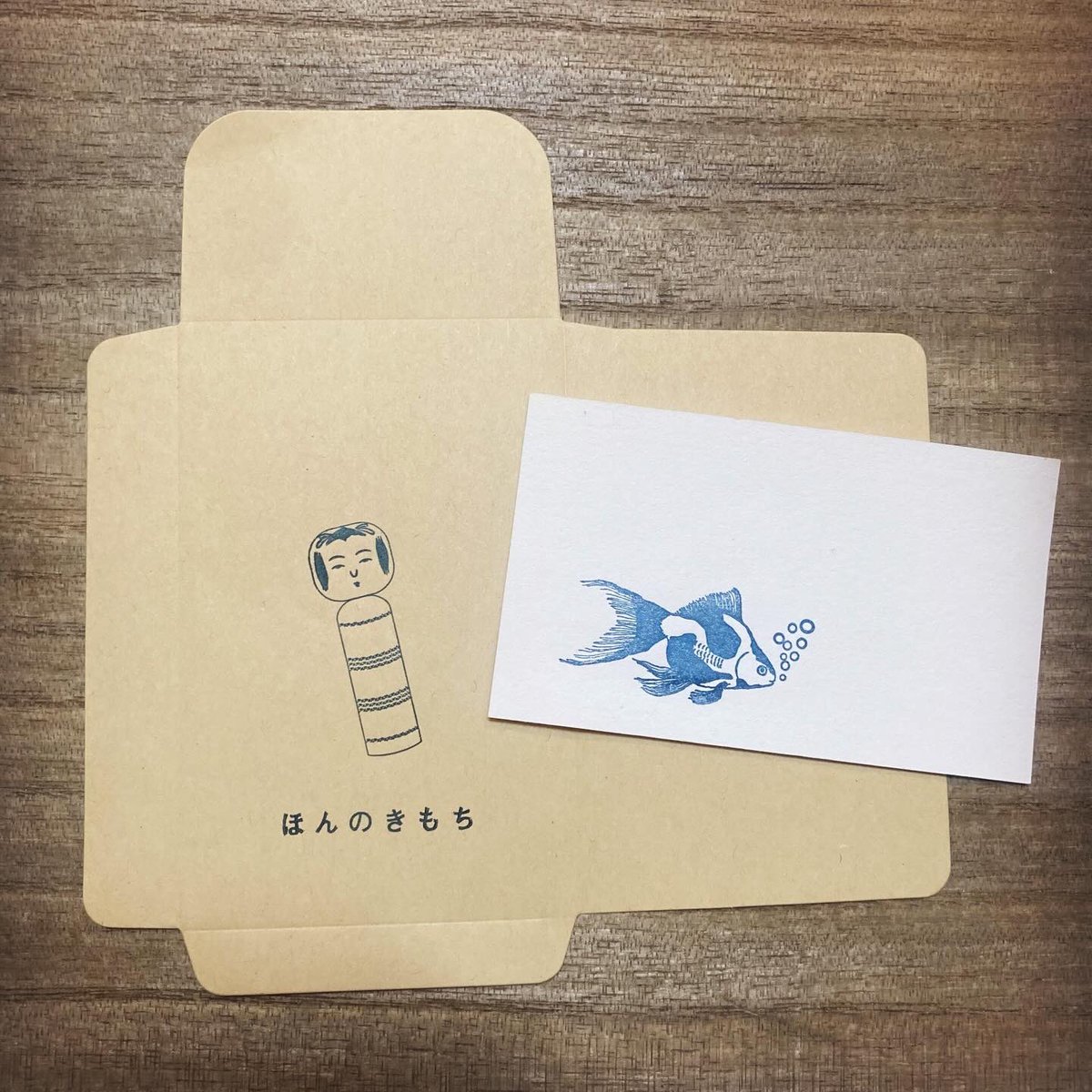 rokushosha's tweet photo. いよいよ、明日、明後日開催です！
久々のワークショップもやりますので、どうぞみなさまご参加ください。

夜長月の幻想百貨 vol.8
「緑の庭の航海図」
4/25(土) &amp; 26(日)
 12:00～18:00
会場 パリオギャラリー
(町田パリオビル3F) https://t.co/sCgYxxZBIJ