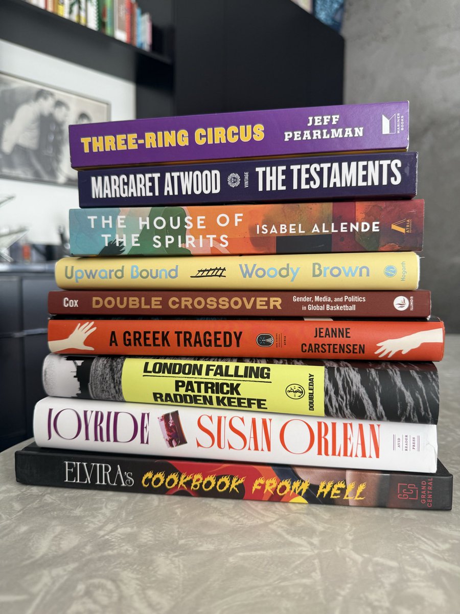 latimesfob's tweet photo. Happy #WorldBookDay! 📚 We’re celebrating all of YOU, the readers who bring stories to life every year at #bookfest! ❤️ Thank you for being part of a community that turns pages into moments, ideas into conversations and stories into connection.

Share your favorite Festival of Books memories and bookfest hauls, and tag us! 📖📚❤️