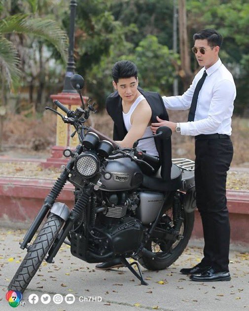 อะไรไม่รู้ แต่เขินรูปนี้มากกกกก