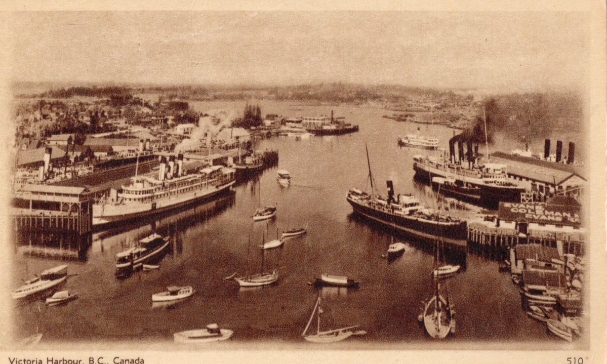 vanpostcard's tweet image. In the early 1930s the Government of Canada Post Office produce a series of 60 pre-stamped (printed impression) postcards.    Here are 3 and an image of the verso. #winnipeg #victoria #vancouver