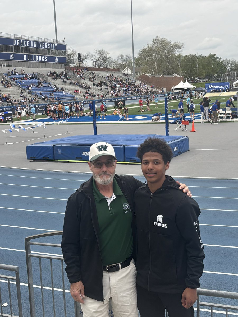 lal_4ia's tweet photo. Congrats to Max who tied for 8th place in the High Jump today at the Drake Relays, Max made opening height of 6’2” but went out at 6’4”, thanks to Coach Adams for all you do for our high jumpers. https://t.co/680ly4P6oc