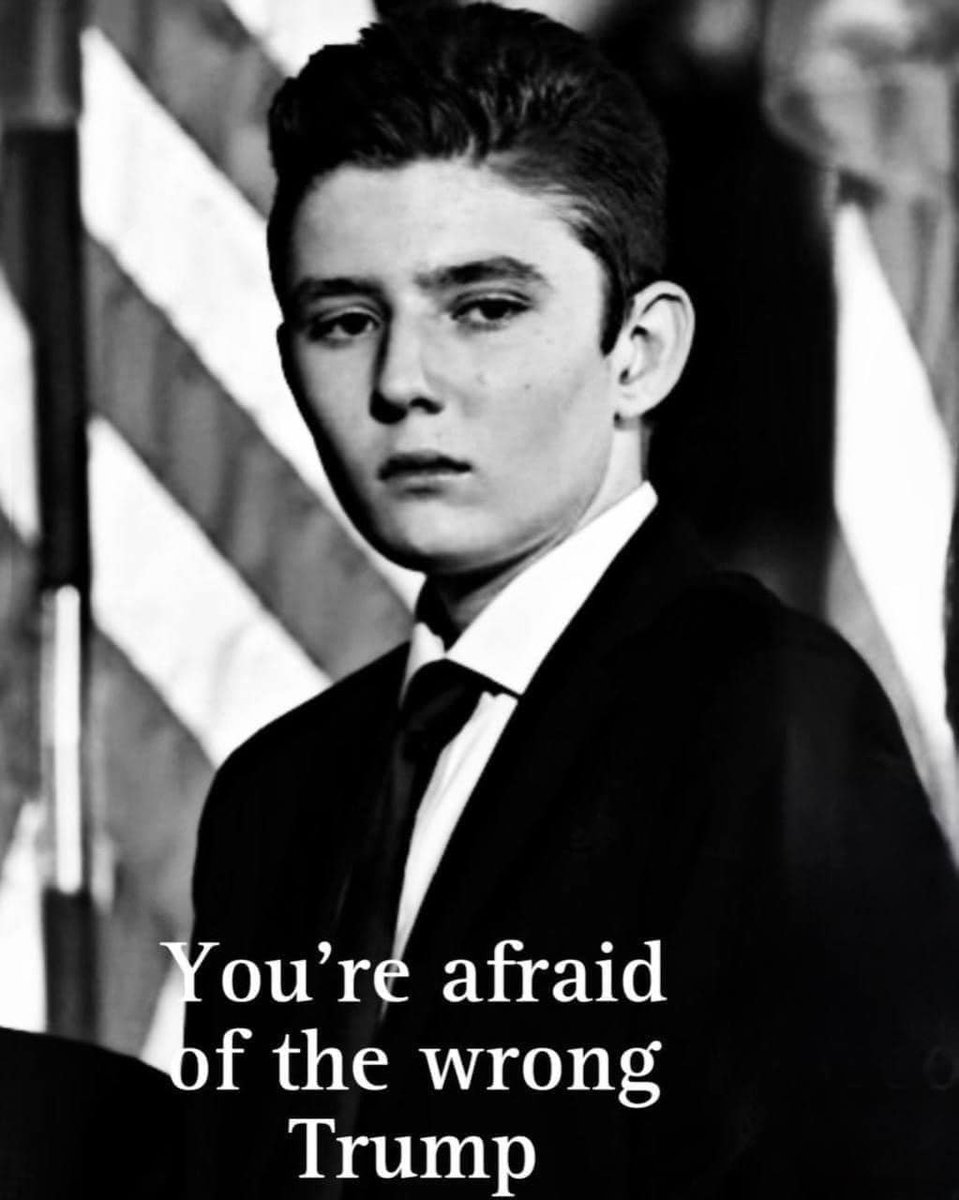 Simon Grunchy tweet media