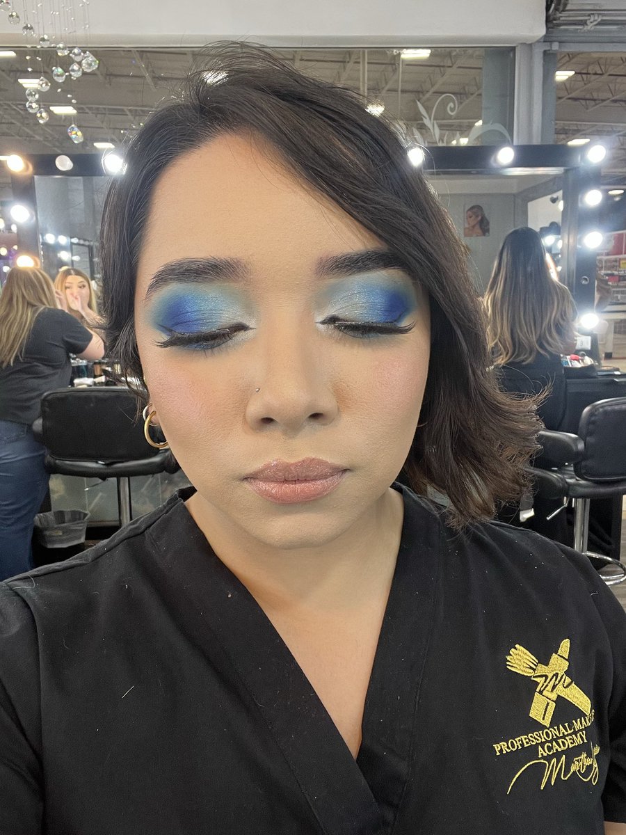 DiamondPerfectA's tweet image. #makeup