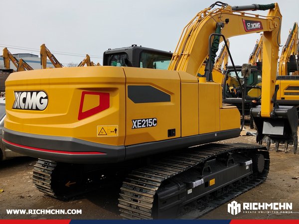 richmchn's tweet photo. RICHMCHN exported 1 XCMG XE215C excavator to Liberia 🇱🇷🚜
21.5T machine with 0.8m³ bucket 💪
ISUZU engine, strong digging up to 6.6m ⚙️
Ready for efficient construction work 🏗️
📩sales@richmchn.com
#XCMG #Excavator #ConstructionEquipment #HeavyEquipment https://t.co/984OPDldvp