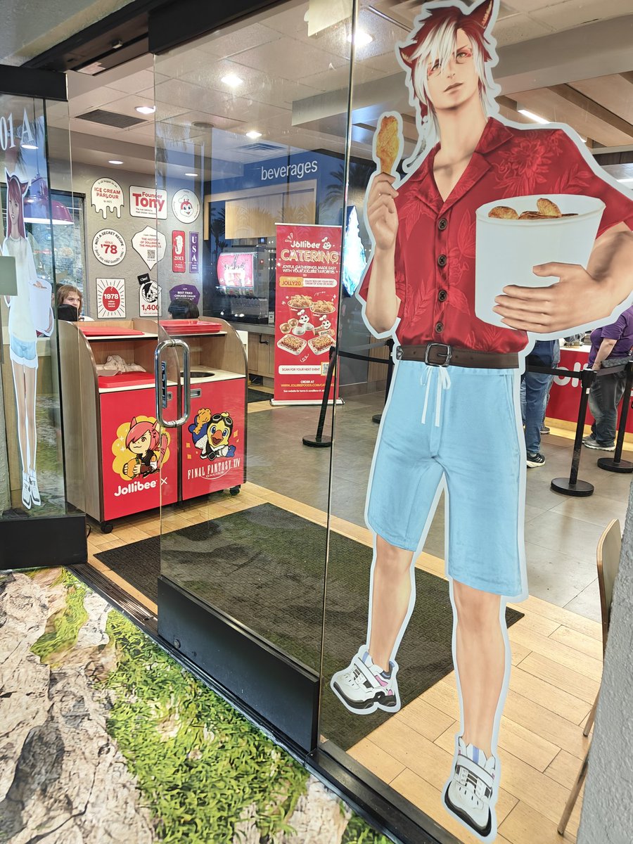 rwumimi's tweet photo. 1+ hour line.. https://t.co/m7jp0HCDRC