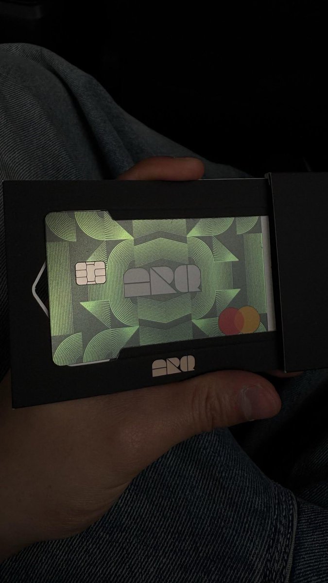 InversionesAld's tweet photo. ¿Ya les llegó su tarjeta de ARQ? 💳
Las nuevas tarjetas de ARQ (anteriormente DolarApp) han comenzado a llegar a los usuarios, las de plástico y metálicas.
💬 Cuéntenme si alguien ya tiene la suya por aquí.
#ARQ #DolarApp #Fintech #USDC #FinanzasPersonales https://t.co/VbGq59SSKk