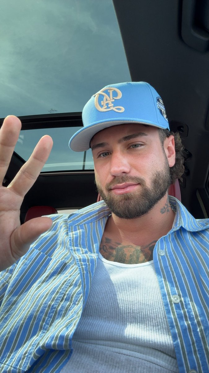 Romeobaca tweet media