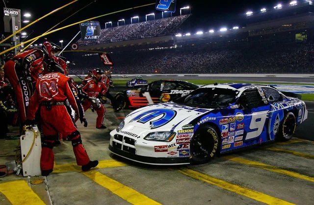 blackracingguy's tweet photo. @ItsMichaelCarey his Mooar schemes were always elite https://t.co/6Nxq0ErnYS