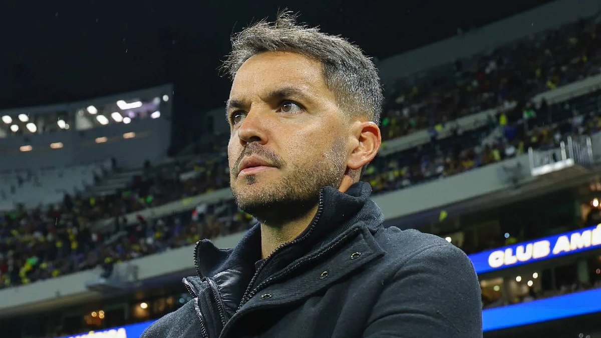 DiarioPresente's tweet image. ⚽#Deportes| Nicolás Larcamón deja Cruz Azul sorpresivamente

Nota completa 🗞: acortar.link/YN0qxl

✨Síguenos en Redes Sociales

|#Noticia |#Mundo |#DiarioPresente