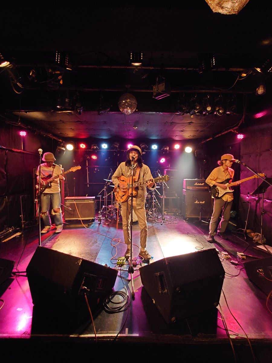 nakaken123123's tweet photo. 2026年4月19日高円寺ShowBoatの
ShowBoat 33th Anniversary Party 
でアンノイのライブを観ました。
 
#アンノイ
#ShowBoat33thAnniversary

https://t.co/d3uWZbXpVd https://t.co/lk8mNzDAhp