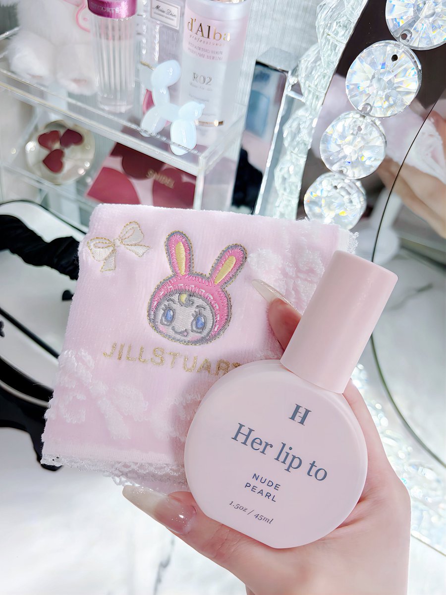 猫背© tweet media