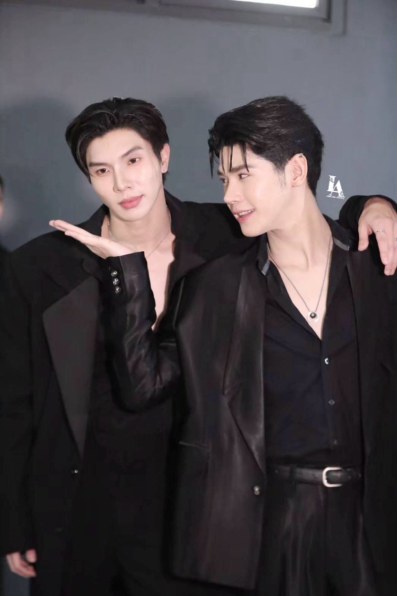 Long_Arm78's tweet image. ℍ𝕒𝕡𝕡𝕪 𝔽𝕣𝕚𝕕𝕒𝕪 💙🦋🌊 
จำช่วงเวลาที่ลำบากเอาไว้ ในวันที่สำเร็จ จะรู้ว่ามันมีค่าแค่ไหน😘😘

#longlee #Armchaiyapat 
#Longarm #หล่งอาร์ม