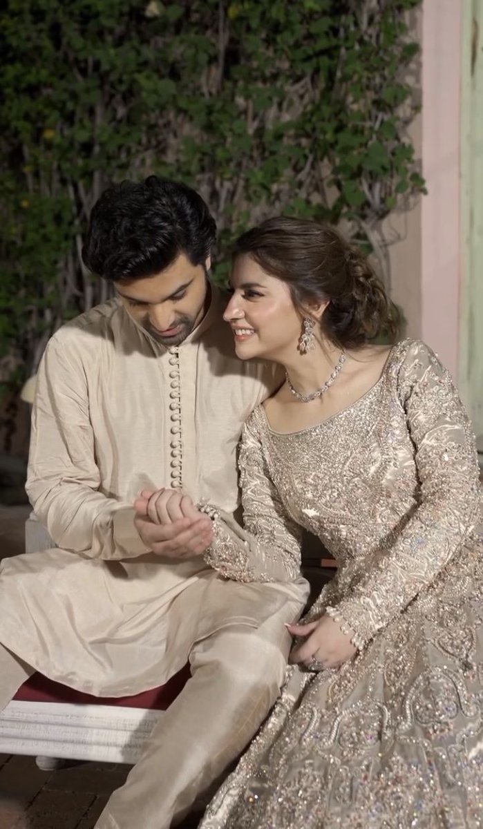 Maisha25011's tweet photo. This Sunshine duo ☀️
#Talrosh #Ahneer #Meemsemohabbat https://t.co/lYZpOK1UEf