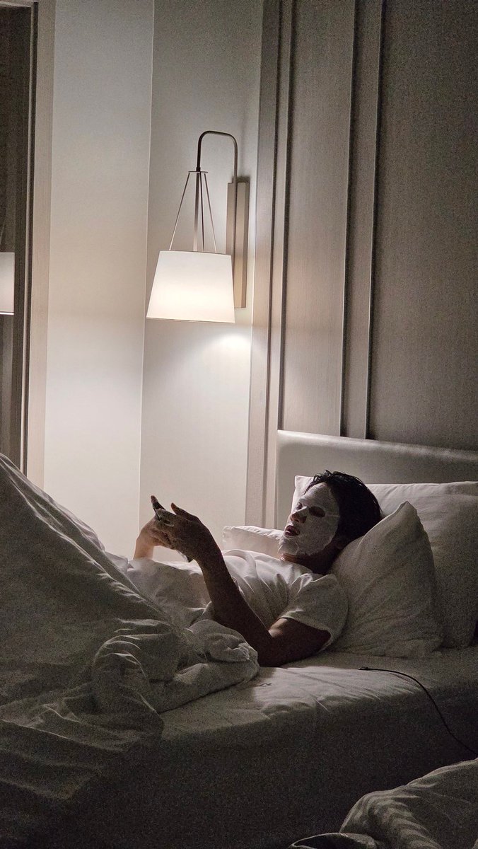 ginger171142's tweet image. คุณรูปให้แฟนVSแฟนถ่ายรูปคุณ
    แฟน                                  คุณ
(คุณถ่าย)                       (แฟนถ่าย)
#Tawan_V 
#Newwiee