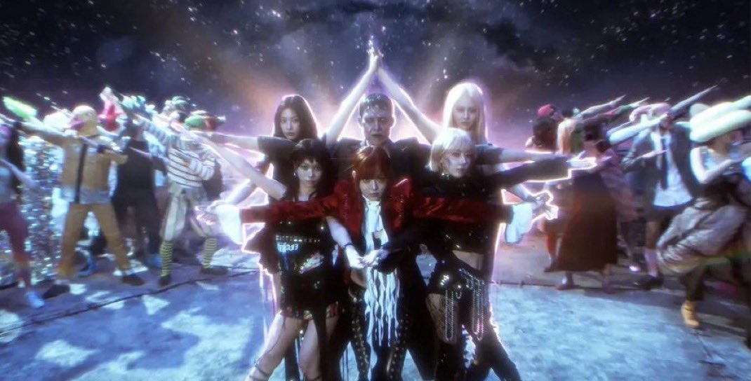 sseracervy's tweet image. FALTA 1 HORA 

CELEBRATION OUT NOW 
CELEBRATION WITH LE SSERAFIM 
#STREAM_CELEBRATION
#CELEBRATION #LE_SSERAFIM