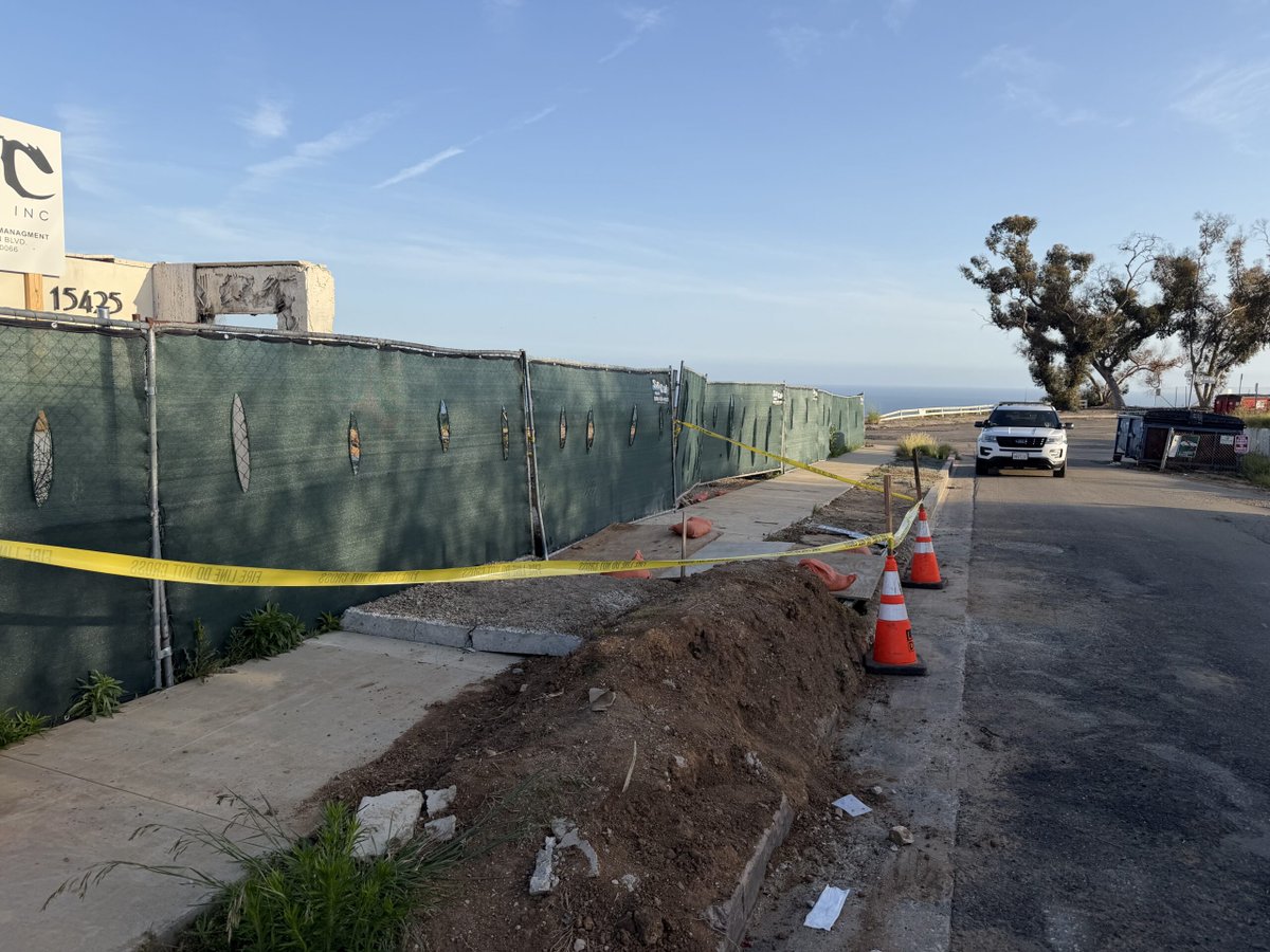 CirclingN's tweet photo. A construction worker was rescued from a collapsed trench at 1:48 p.m. in the 15400 block of Via de las Olas in Pacific Palisades on Thursday, April 16. The 28-year-old male, in grave condition, was given lifesaving measures by paramedics from Fire Station 69 and then taken to a local trauma center. He did not survive. Gabriel was a loving father to his five-year-old son Isaiah, a devoted husband to Giselle and a cherished son to his mother Monica.  https://t.co/Cs6vVHmcZG