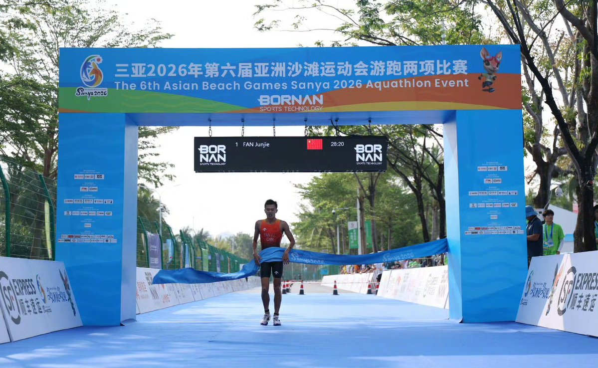 Hannah2066 tweet media