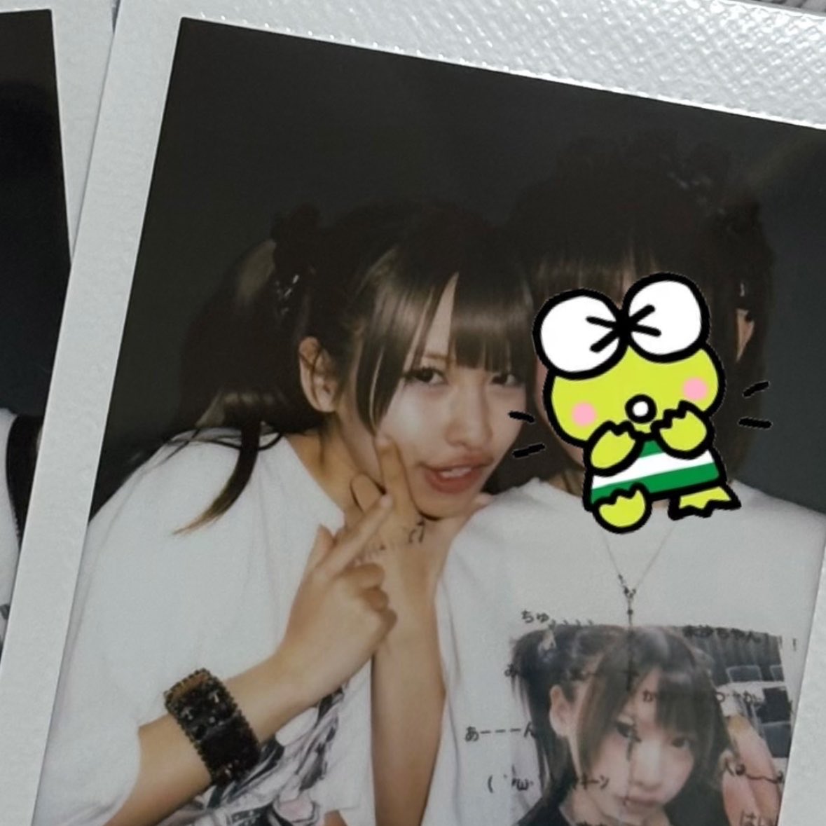 みさちゃんとちゅーしちゃったーって見せたら、れはどこがやねんて言ってきたけど、まいさーーーーーーーん！！！！は、ほんとだこれはチューだね、チューしてるねって言ってくれた♡