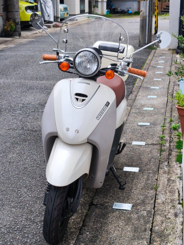 kaveve's tweet photo. グリップ交換しました・・・
まあまあかな
#AF67
#Honda https://t.co/msYqJfjaae