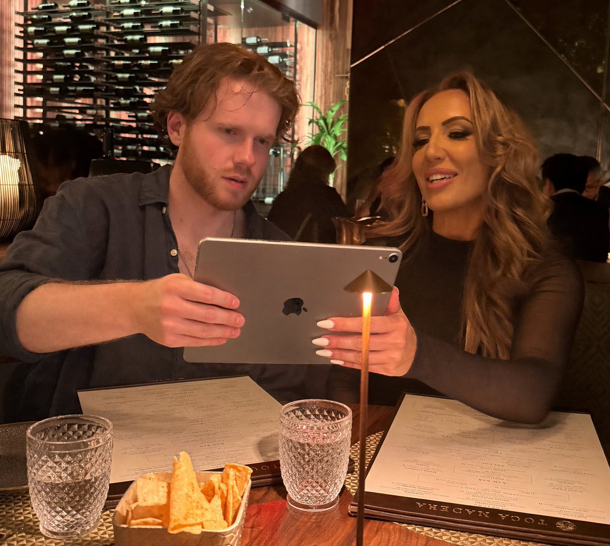 DeerOnTheRocks tweet media